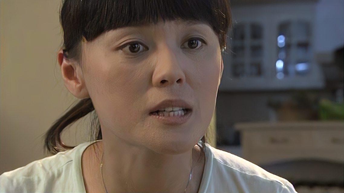 电视剧保姆妈妈，现代科技产品与母爱的深度交融